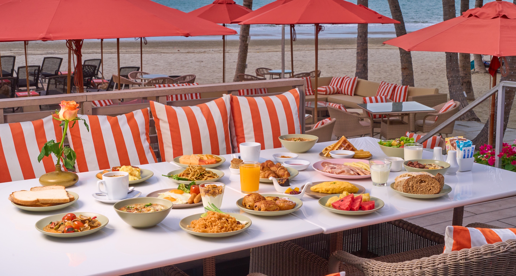 restaurant huahin,seafood huahin,special rate huahin,restaurant khaotakiab,restaurant beach,Huahin Beachfront Hotel and Resort,In the seaside resort of Hua Hin,americanfood huahin,ร้านอาหารริมทะเลหัวหิน,ร้านอาหาร5ดาวติดชายทะเล,ร้านอาหารพร้อมที่พัก,thebeachatanantasila