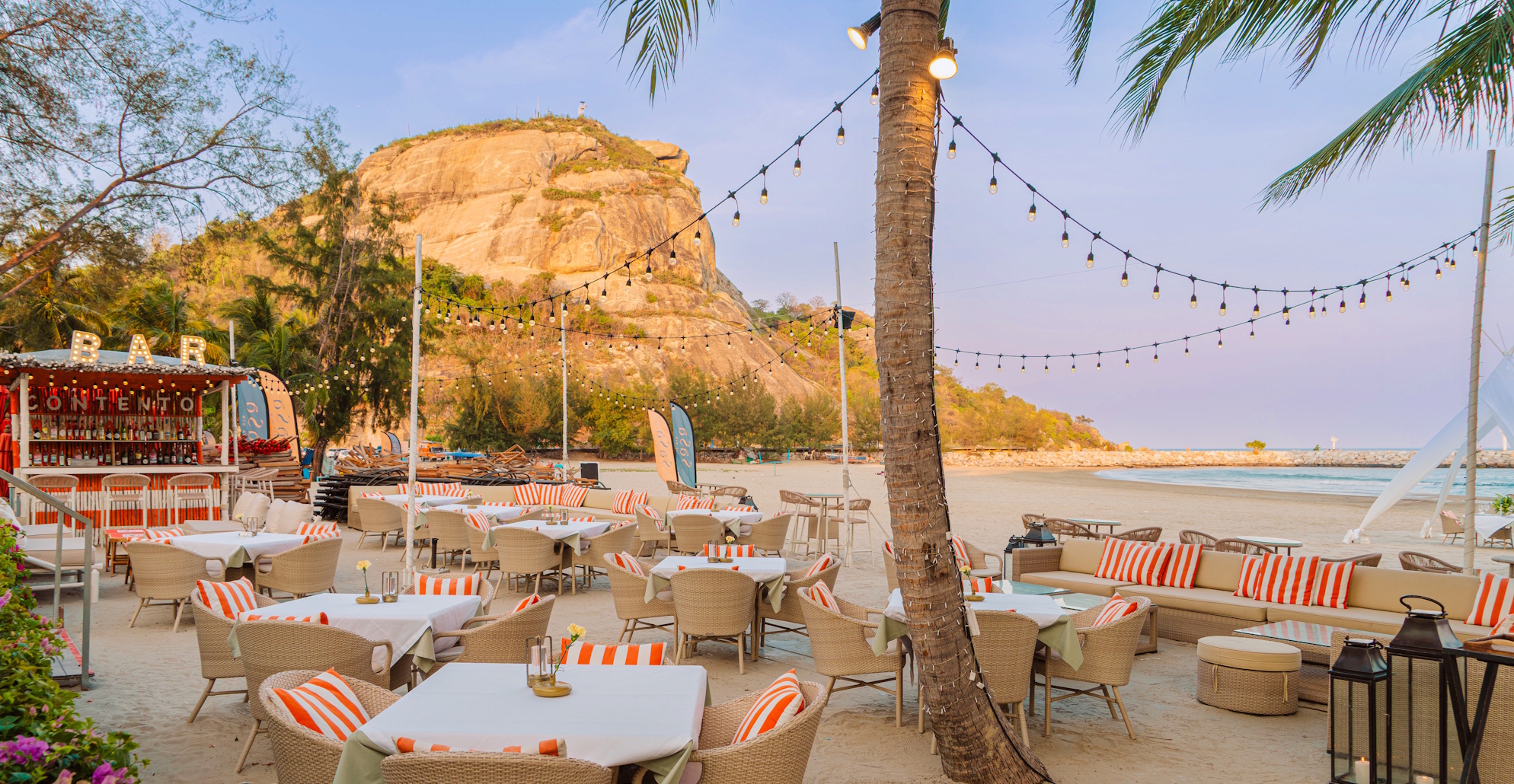restaurant huahin,seafood huahin,special rate huahin,restaurant khaotakiab,restaurant beach,Huahin Beachfront Hotel and Resort,In the seaside resort of Hua Hin,americanfood huahin,ร้านอาหารริมทะเลหัวหิน,ร้านอาหาร5ดาวติดชายทะเล,ร้านอาหารพร้อมที่พัก,thebeachatanantasila